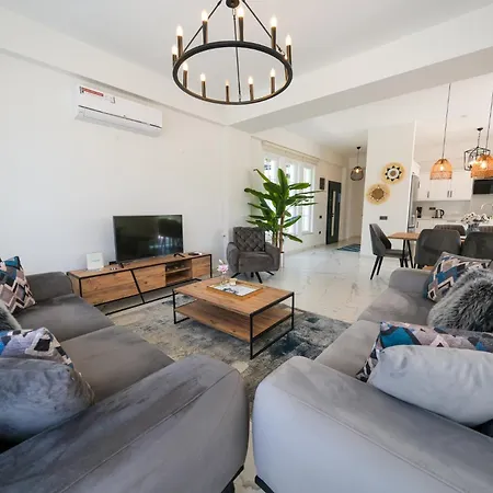 Hills Luxury Fethiye, Yesiluzumlu By Sunworld Villa *